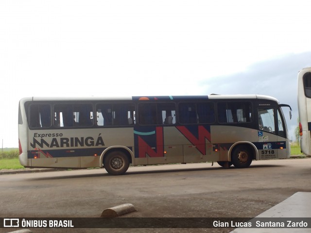 Expresso Maringá 5718 na cidade de Campo Mourão, Paraná, Brasil, por Gian Lucas  Santana Zardo. ID da foto: 6066442.