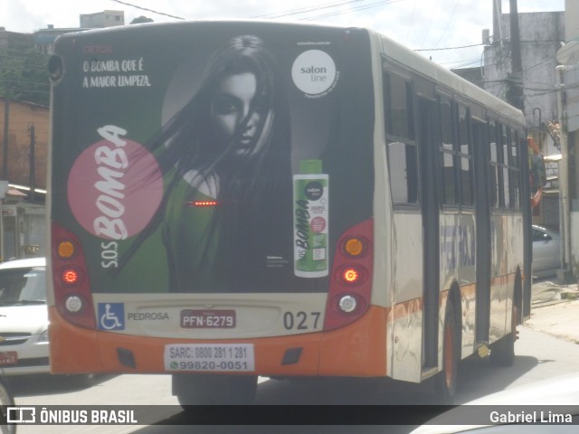 Empresa Pedrosa 027 na cidade de Recife, Pernambuco, Brasil, por Gabriel Lima. Número da foto: #6066050.