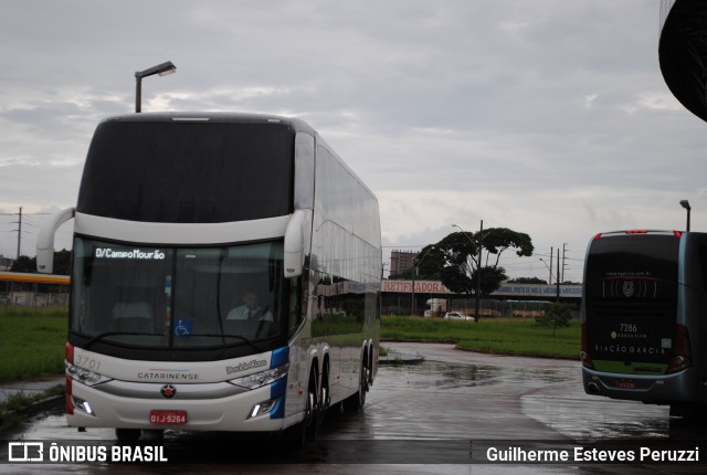 Auto Viação Catarinense 3701 na cidade de Campo Mourão, Paraná, Brasil, por Guilherme Esteves Peruzzi. Número da foto: #6068186.