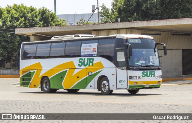 Autobuses Sur 6714 na cidade de Brasil, por Oscar Rodriguez . ID da foto: 6068763.