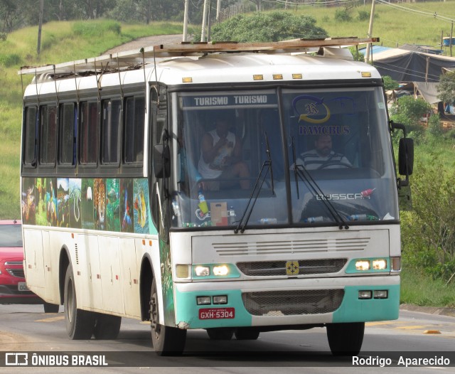 Ônibus Particulares 5304 na cidade de Conselheiro Lafaiete, Minas Gerais, Brasil, por Rodrigo  Aparecido. Número da foto: #6071667.