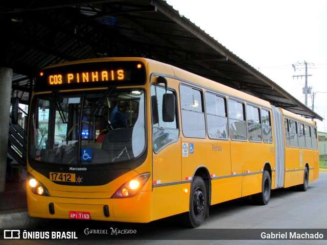 Expresso Azul 17412 na cidade de Pinhais, Paraná, Brasil, por Gabriel Machado. Número da foto: #6072607.