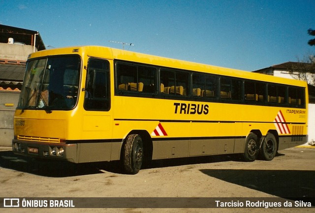 Viação Itapemirim 20593 na cidade de Ipatinga, Minas Gerais, Brasil, por Tarcisio Rodrigues da Silva. ID da foto: 6072407.