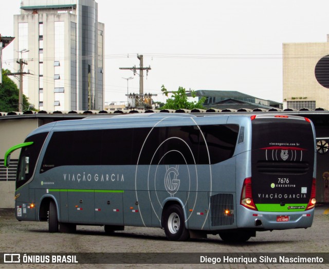 Viação Garcia 7676 na cidade de Brasil, por Diego Henrique. ID da foto: 6076820.