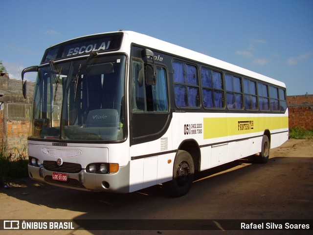 Fronteira Tur 1300 na cidade de Guaíba, Rio Grande do Sul, Brasil, por Rafael Silva Soares. Número da foto: #6032216.