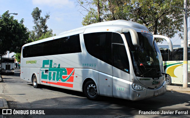 Élite 7777 na cidade de Brasil, por Francisco Javier Ferral. Número da foto: #6032150.