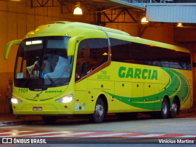 Viação Garcia 7909 na cidade de Sorocaba, São Paulo, Brasil, por Vinicius Martins. ID da foto: 6032787.