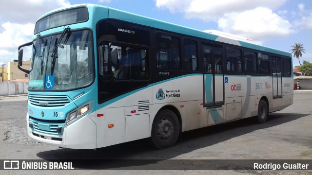 Viação Santa Cecília 710 na cidade de Fortaleza, Ceará, Brasil, por Rodrigo Gualter. Número da foto: #6032491.