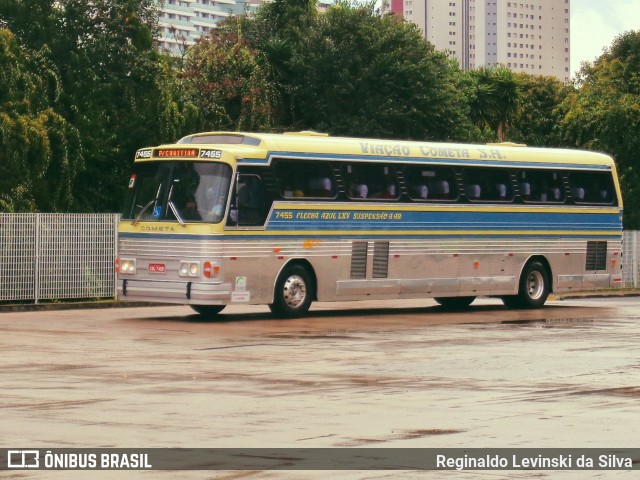 Viação Cometa 7455 na cidade de Curitiba, Paraná, Brasil, por Reginaldo Levinski da Silva. ID da foto: 6032092.