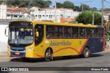 Expresso Amarelinho 335 na cidade de Itapeva, São Paulo, Brasil, por Marcus Prado. Número da foto: #6032833.