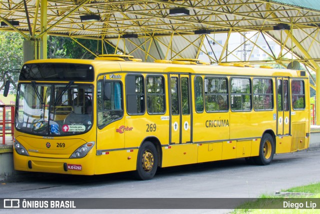 Auto Viação Critur 269 na cidade de Criciúma, Santa Catarina, Brasil, por Diego Lip. Número da foto: #6033501.