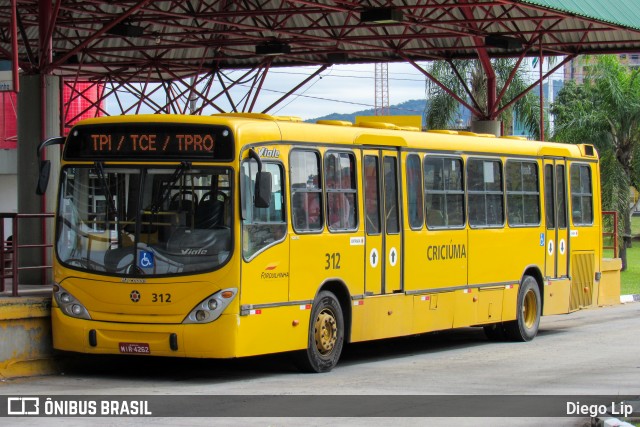 Expresso Coletivo Forquilhinha 312 na cidade de Criciúma, Santa Catarina, Brasil, por Diego Lip. Número da foto: #6036510.