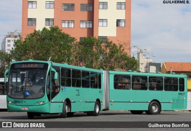 Transporte Coletivo Glória BB617 na cidade de Curitiba, Paraná, Brasil, por Guilherme Bomfim. Número da foto: #6038290.