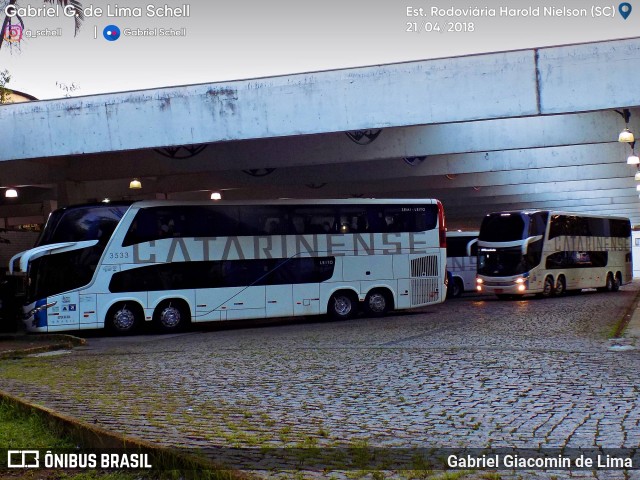 Auto Viação Catarinense 3533 na cidade de Joinville, Santa Catarina, Brasil, por Gabriel Giacomin de Lima. ID da foto: 6041101.