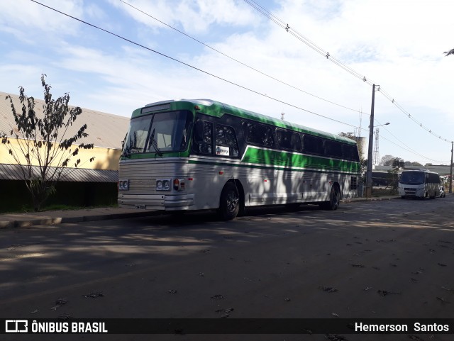 Ônibus Particulares 6508 na cidade de Brasil, por Hemerson  Santos. Número da foto: #6081139.