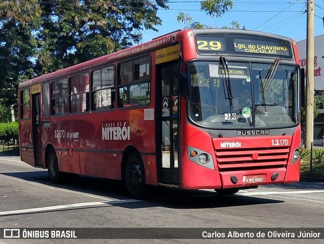 Auto Ônibus Brasília 1.3.170 na cidade de Niterói, Rio de Janeiro, Brasil, por Carlos Alberto de Oliveira Júnior. ID da foto: 6102691.