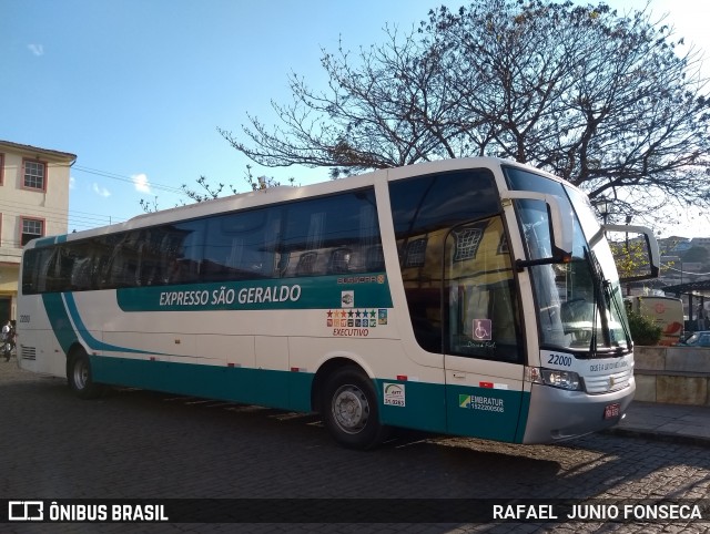 Expresso São Geraldo 22000 na cidade de Mariana, Minas Gerais, Brasil, por RAFAEL  JUNIO FONSECA. ID da foto: 6101945.