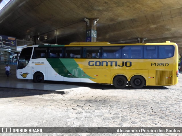 Empresa Gontijo de Transportes 14850 na cidade de Uberlândia, Minas Gerais, Brasil, por Alessandro Pereira dos Santos. ID da foto: 6105506.