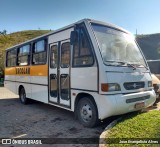 Escolares 7553 na cidade de Carangola, Minas Gerais, Brasil, por Jose Evangelista Alves. Número da foto: #:id.