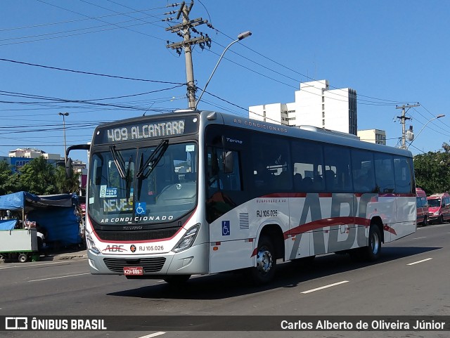 Auto Viação ABC RJ 105.026 na cidade de Niterói, Rio de Janeiro, Brasil, por Carlos Alberto de Oliveira Júnior. ID da foto: 6110143.