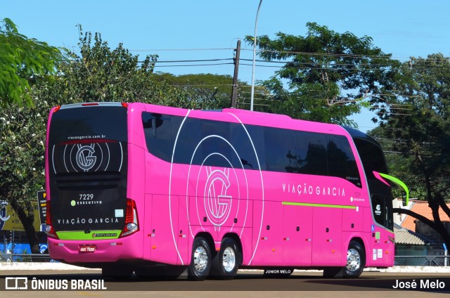 Viação Garcia 7229 na cidade de Maringá, Paraná, Brasil, por José Melo. Número da foto: #6111231.