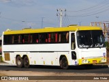 Ônibus Particulares 1971 na cidade de Teresina, Piauí, Brasil, por João Victor. ID da foto: :id.