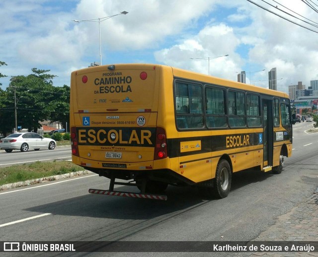 Escolares 8842 na cidade de Natal, Rio Grande do Norte, Brasil, por Karlheinz de Souza e Araújo. ID da foto: 6114063.