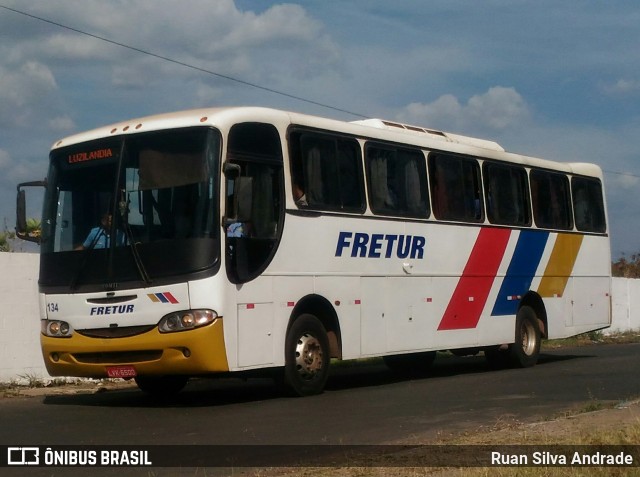 Fretur Transportes e Turismo 134 na cidade de Teresina, Piauí, Brasil, por Ruan Silva Andrade. Número da foto: #6113988.