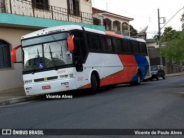 TC Turismo - Transcandido Turismo e Excursões 5000 na cidade de Santo Antônio do Monte, Minas Gerais, Brasil, por Vicente de Paulo Alves. ID da foto: 6118490.