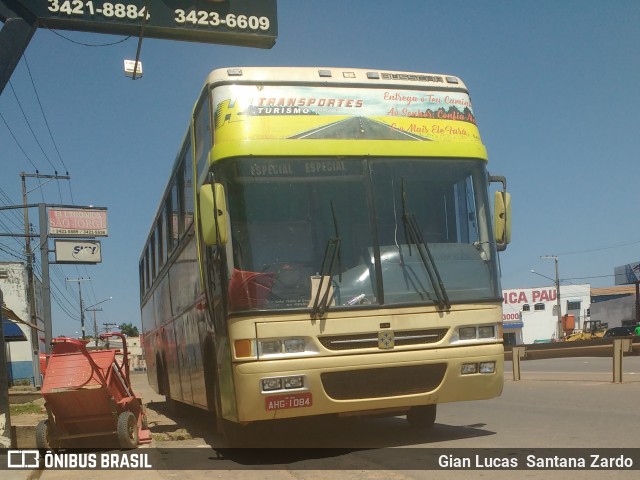 Ônibus Particulares 1084 na cidade de Ji-Paraná, Rondônia, Brasil, por Gian Lucas  Santana Zardo. Número da foto: #6120001.
