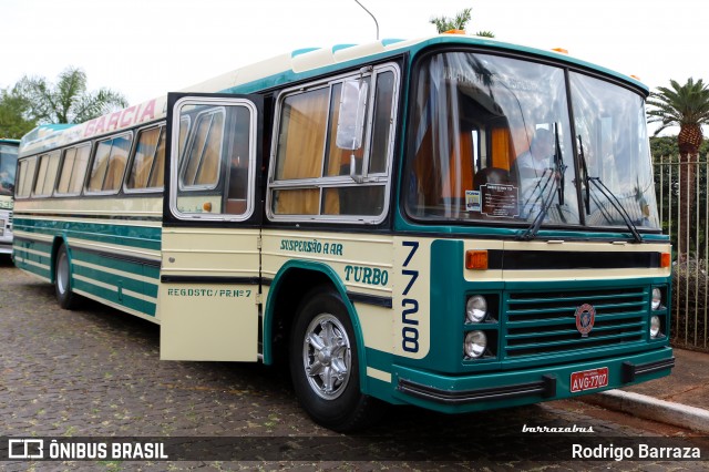 Viação Garcia 7728 na cidade de Londrina, Paraná, Brasil, por Rodrigo Barraza. Número da foto: #6120080.