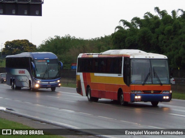 Ônibus Particulares 5018 na cidade de São José dos Campos, São Paulo, Brasil, por Ezequiel Vicente Fernandes. Número da foto: #6120114.