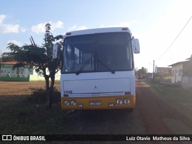 Ônibus Particulares 1030 na cidade de Arari, Maranhão, Brasil, por Luiz Otavio Matheus da Silva. ID da foto: 6122548.