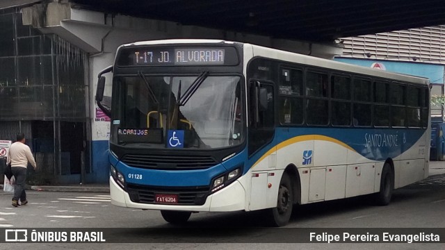 Viação Guaianazes 01 128 na cidade de Santo André, São Paulo, Brasil, por Felipe Pereira Evangelista. Número da foto: #6123876.