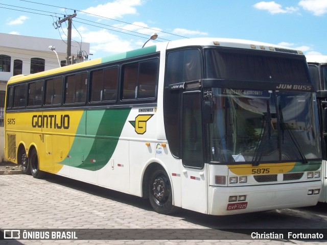 Empresa Gontijo de Transportes 5875 na cidade de João Monlevade, Minas Gerais, Brasil, por Christian  Fortunato. ID da foto: 6123832.