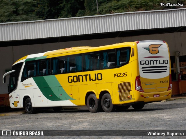 Empresa Gontijo de Transportes 19235 na cidade de Manhuaçu, Minas Gerais, Brasil, por Whitiney Siqueira. Número da foto: #6124515.
