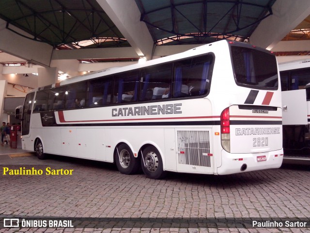 Auto Viação Catarinense 2632 na cidade de Joinville, Santa Catarina, Brasil, por Paulinho Sartor. Número da foto: #6124091.
