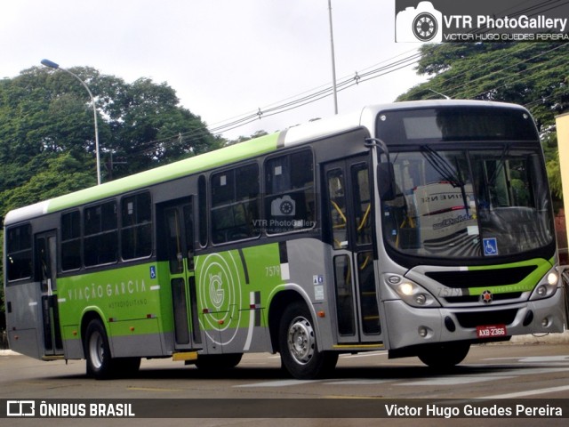 Viação Garcia 7579 na cidade de Maringá, Paraná, Brasil, por Victor Hugo Guedes Pereira. Número da foto: #6124742.