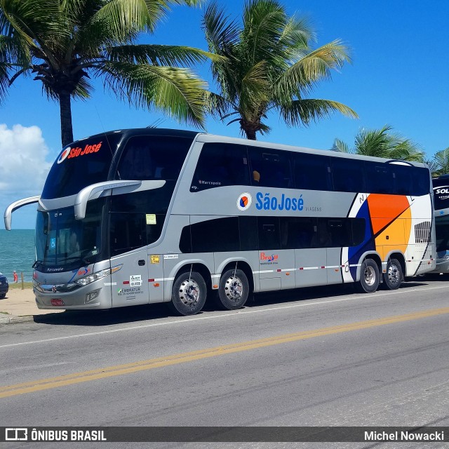 São José Viagens 6600 na cidade de Porto Seguro, Bahia, Brasil, por Michel Nowacki. Número da foto: #6127621.