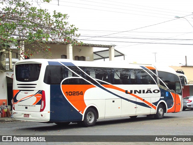 Expresso União 10254 na cidade de Pirapora, Minas Gerais, Brasil, por Andrew Campos. ID da foto: 6129591.