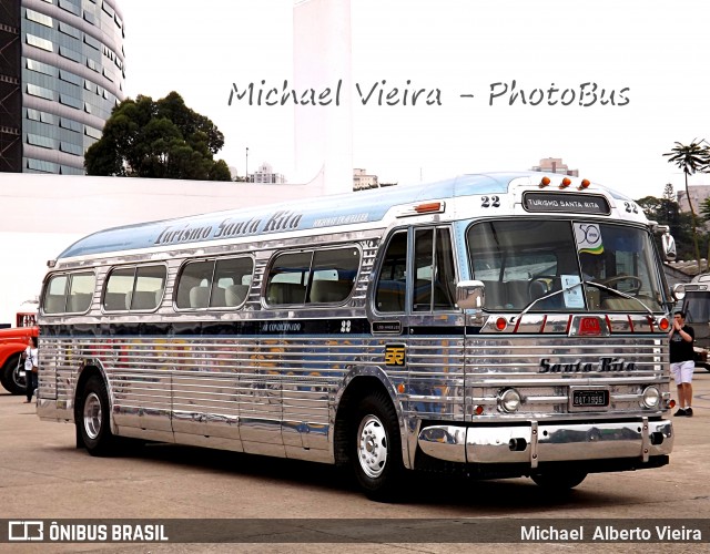 Turismo Santa Rita 22 na cidade de São Paulo, São Paulo, Brasil, por Michael  Alberto Vieira. Número da foto: #6130751.