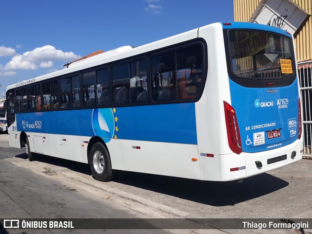 Viação Nossa Senhora das Graças A71629 na cidade de Brasil, por Thiago Formaggini. Número da foto: #6133144.