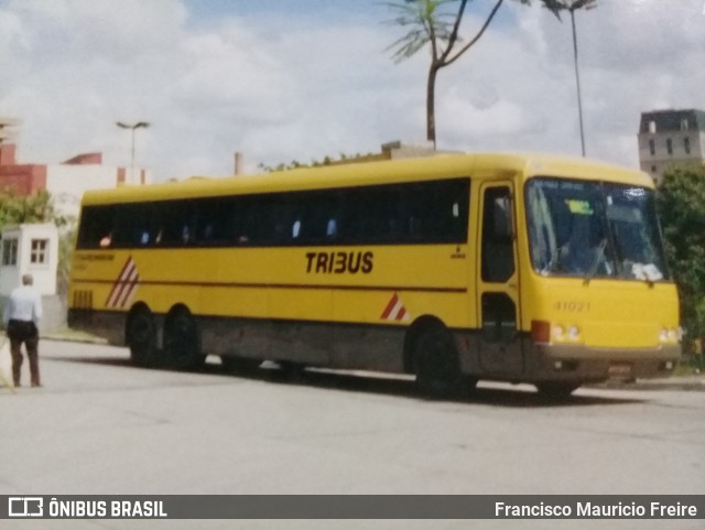 Viação Itapemirim 41021 na cidade de São Paulo, São Paulo, Brasil, por Francisco Mauricio Freire. Número da foto: #6133291.