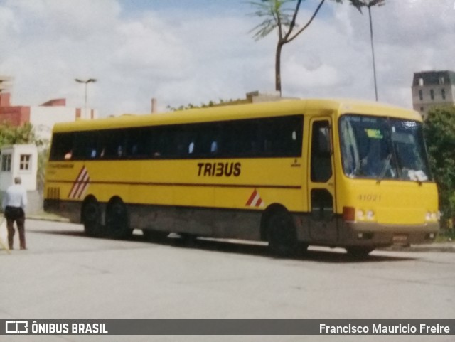 Viação Itapemirim 41021 na cidade de São Paulo, São Paulo, Brasil, por Francisco Mauricio Freire. ID da foto: 6133291.