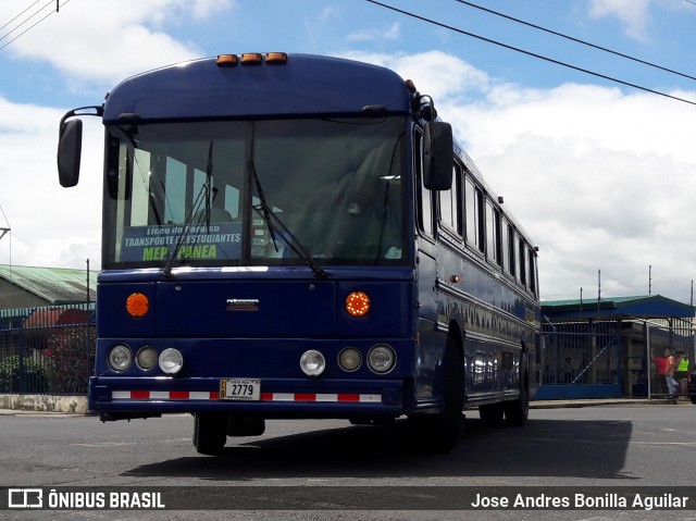 Autobuses sin identificación - Costa Rica  na cidade de Costa Rica, Mato Grosso do Sul, Brasil, por Jose Andres Bonilla Aguilar. Número da foto: #6131922.