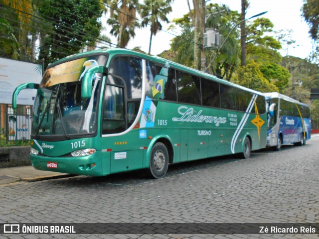 Liderança Turismo 1015 na cidade de Petrópolis, Rio de Janeiro, Brasil, por Zé Ricardo Reis. ID da foto: 6135378.