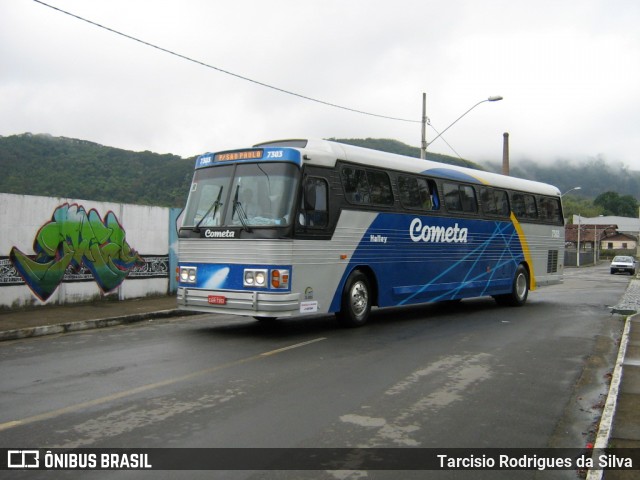 Viação Cometa 7303 na cidade de Juiz de Fora, Minas Gerais, Brasil, por Tarcisio Rodrigues da Silva. ID da foto: 6085356.