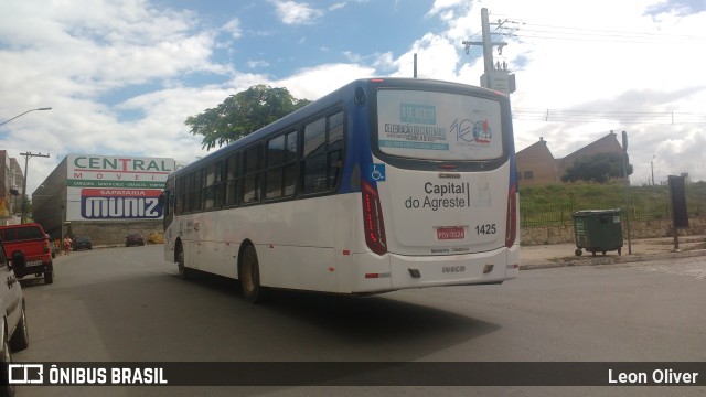 Capital do Agreste Transporte Urbano 1425 na cidade de Caruaru, Pernambuco, Brasil, por Leon Oliver. ID da foto: 6085311.