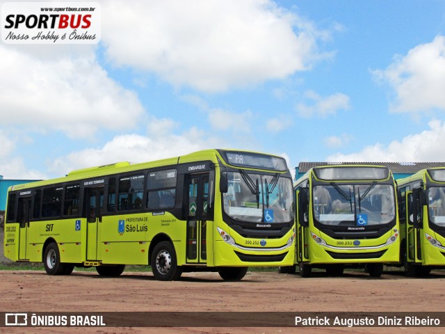 Víper Transportes 300.252 na cidade de São Luís, Maranhão, Brasil, por Patrick Ribeiro. Número da foto: #6088463.