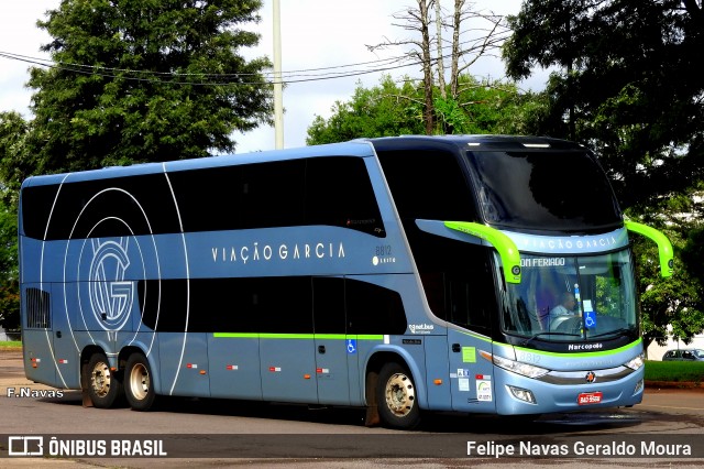 Viação Garcia 8812 na cidade de Cascavel, Paraná, Brasil, por Felipe Navas Geraldo Moura . Número da foto: #6089031.